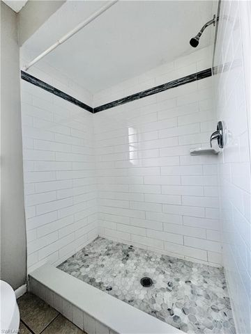 706 SE 13th CT # J, Cape Coral, FL 33990