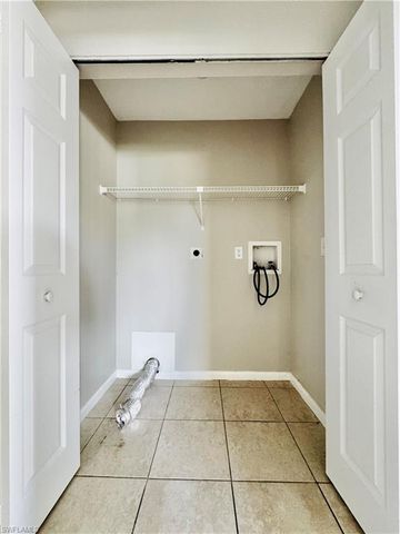 706 SE 13th CT # J, Cape Coral, FL 33990