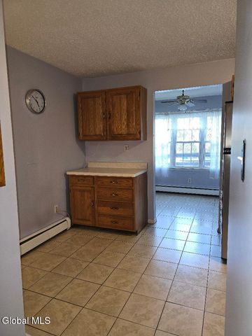 145 3rd Avenue, Rensselaer, NY 12144