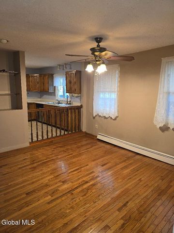 145 3rd Avenue, Rensselaer, NY 12144