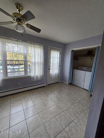 145 3rd Avenue, Rensselaer, NY 12144