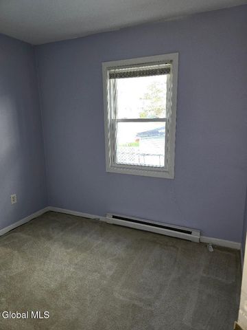 145 3rd Avenue, Rensselaer, NY 12144