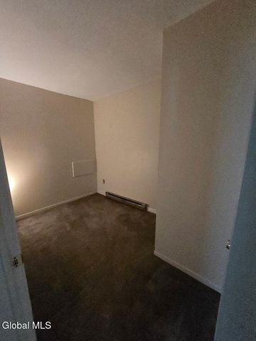 145 3rd Avenue, Rensselaer, NY 12144