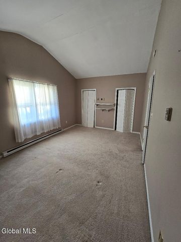 145 3rd Avenue, Rensselaer, NY 12144