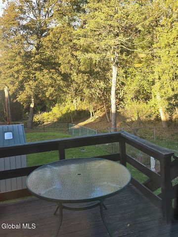 145 3rd Avenue, Rensselaer, NY 12144