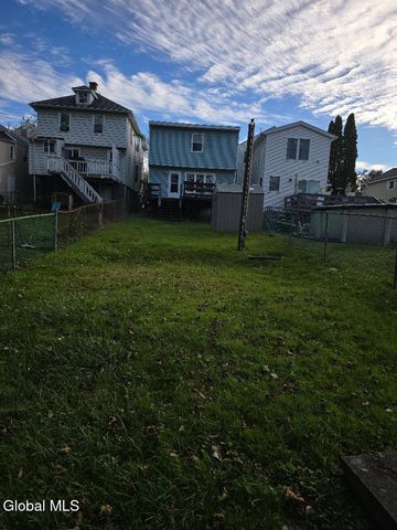 145 3rd Avenue, Rensselaer, NY 12144