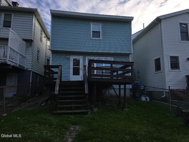 145 3rd Avenue, Rensselaer, NY 12144