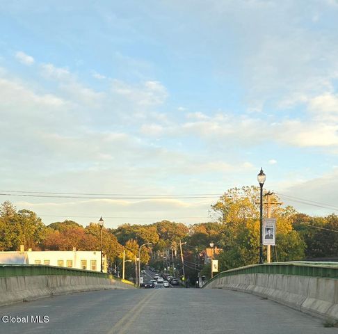 145 3rd Avenue, Rensselaer, NY 12144