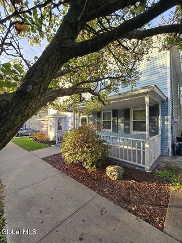 145 3rd Avenue, Rensselaer, NY 12144