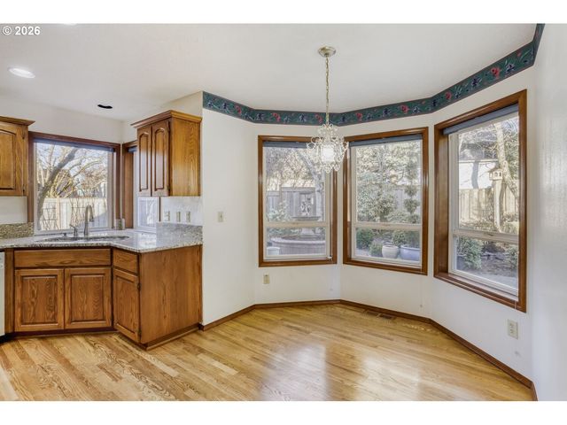 16395 Sw SUMAC St, Beaverton, OR 97007