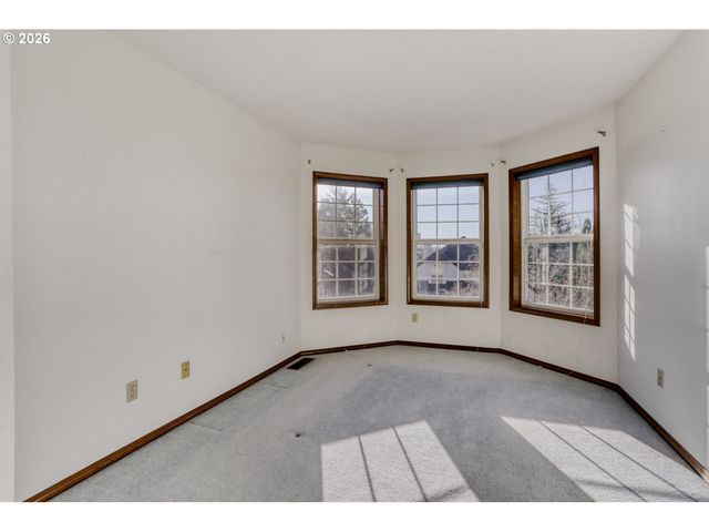 16395 Sw SUMAC St, Beaverton, OR 97007