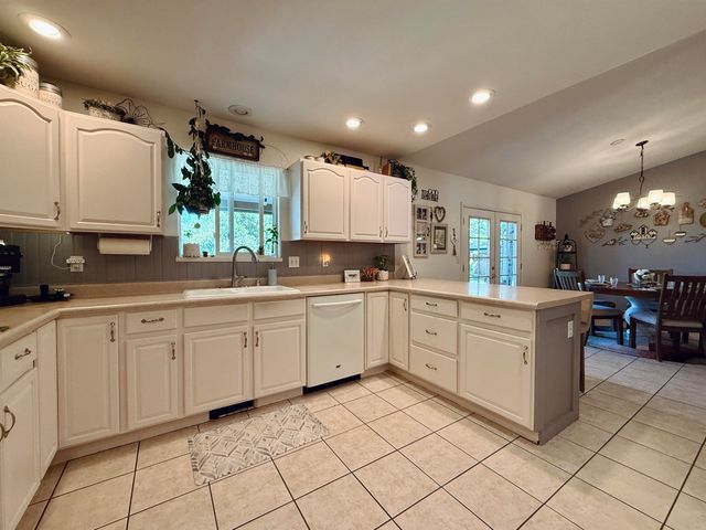 733 Monument View Drive, Grand Junction, CO 81505