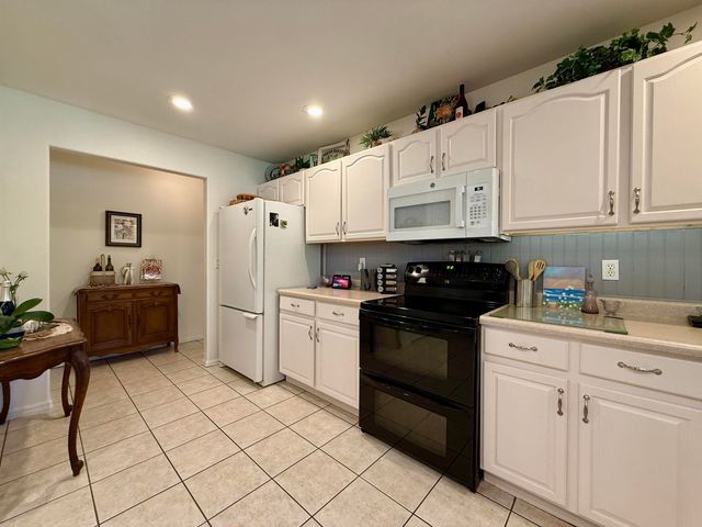 733 Monument View Drive, Grand Junction, CO 81505