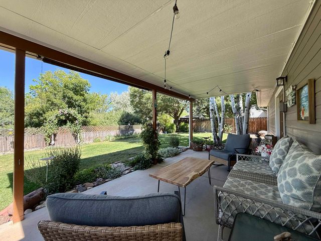 733 Monument View Drive, Grand Junction, CO 81505