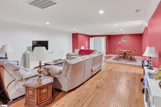 283 Jocassee Ridge Way, Salem, SC 29676
