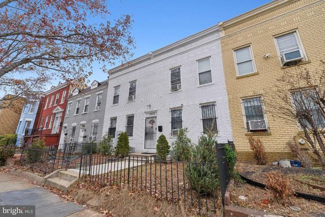 2013 4TH ST NE, Washington, DC 20002