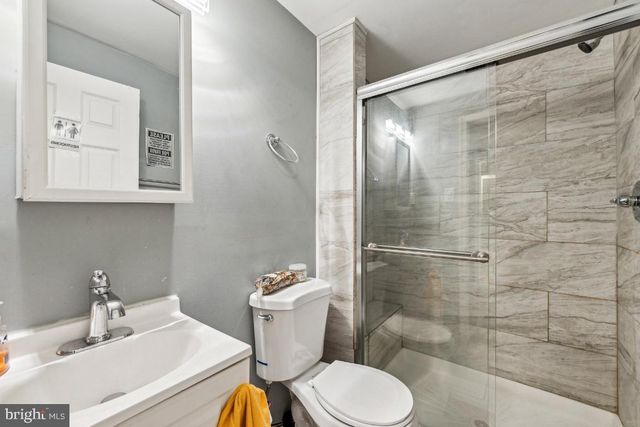 2013 4TH ST NE, Washington, DC 20002