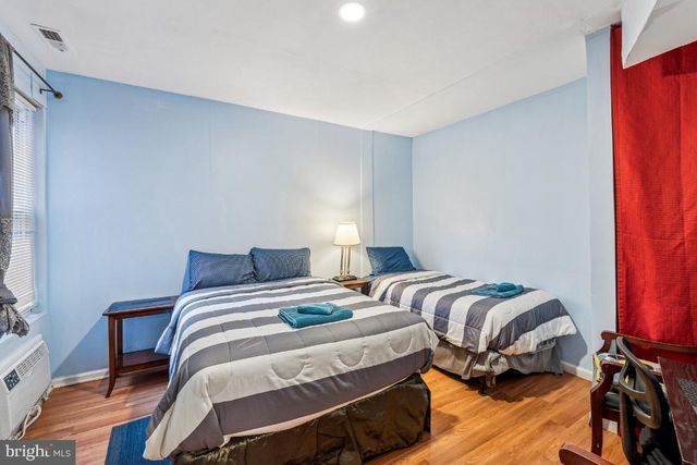 2013 4TH ST NE, Washington, DC 20002