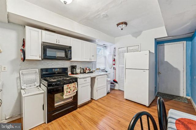 2013 4TH ST NE, Washington, DC 20002