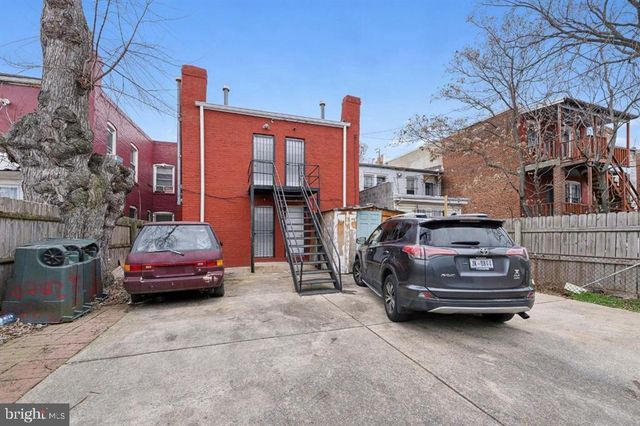 2013 4TH ST NE, Washington, DC 20002