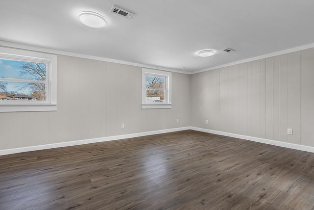 6395 Valleyview Avenue, Portage, IN 46368