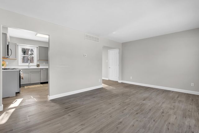 6395 Valleyview Avenue, Portage, IN 46368