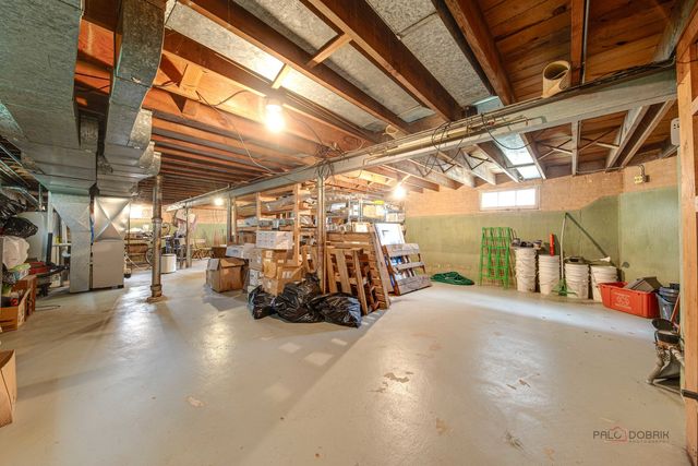7523 W CLEVELAND Street, Niles, IL 60714