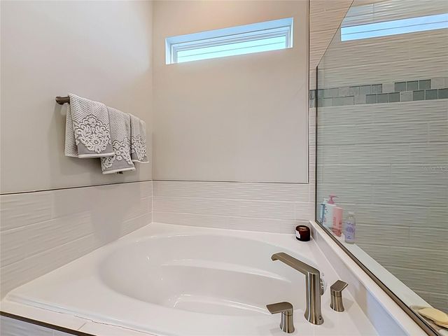 10324 SHIVE ISLAND COURT, Orlando, FL 32827