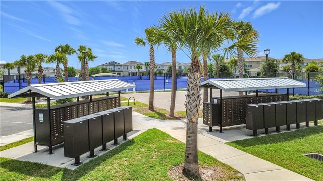 10324 SHIVE ISLAND COURT, Orlando, FL 32827