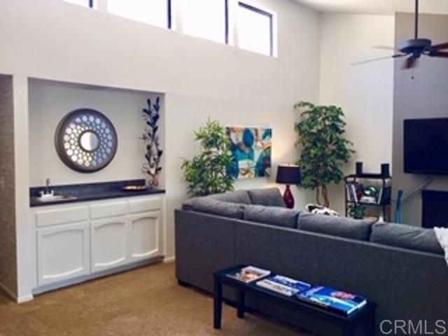 2625 Pirineos Way 329, Carlsbad, CA 92009