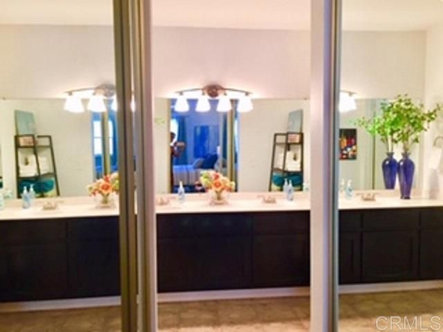 2625 Pirineos Way 329, Carlsbad, CA 92009