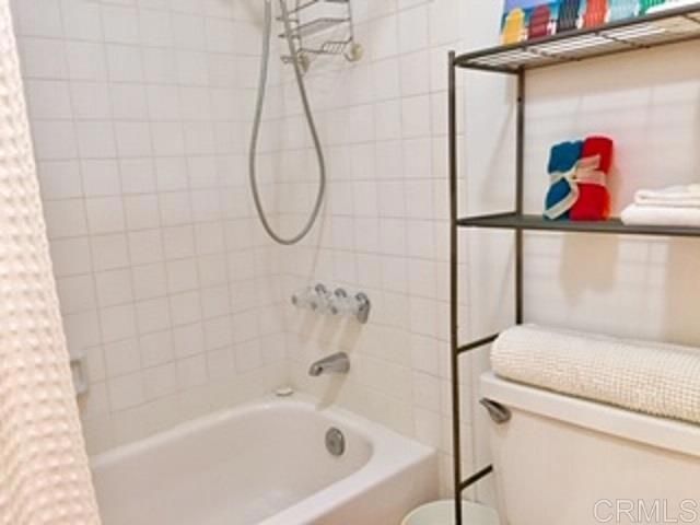 2625 Pirineos Way 329, Carlsbad, CA 92009