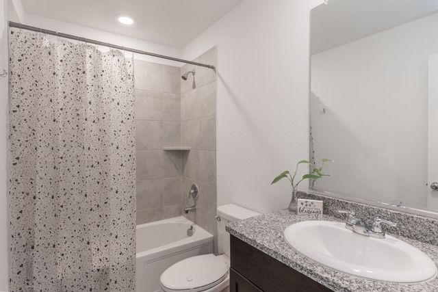 5970 WEDGEMERE Drive, Princeton, TX 75407