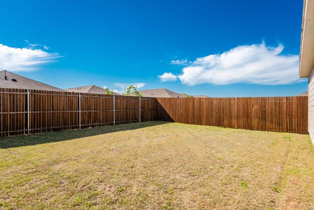 5970 WEDGEMERE Drive, Princeton, TX 75407