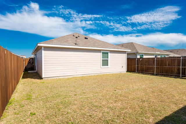 5970 WEDGEMERE Drive, Princeton, TX 75407