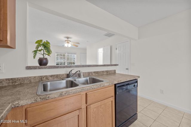 100 Cornerstone Place, Jacksonville, NC 28546