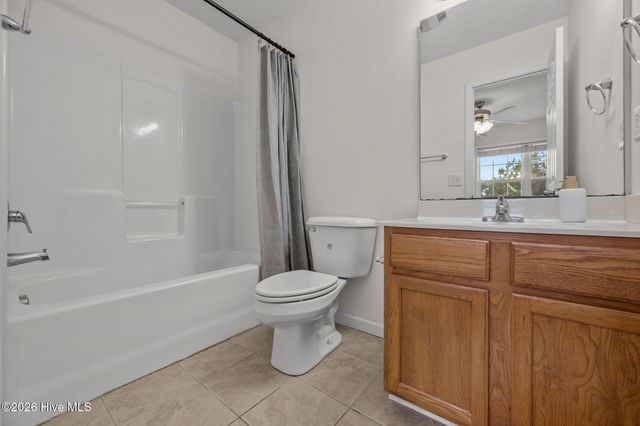 100 Cornerstone Place, Jacksonville, NC 28546