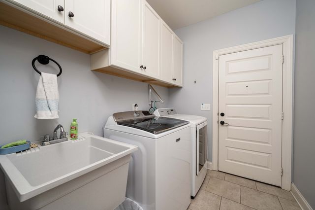 911 Wellspring Ct, Murfreesboro, TN 37130