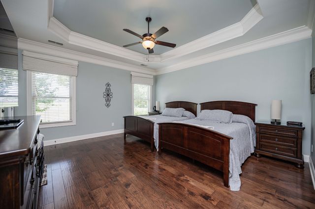 911 Wellspring Ct, Murfreesboro, TN 37130