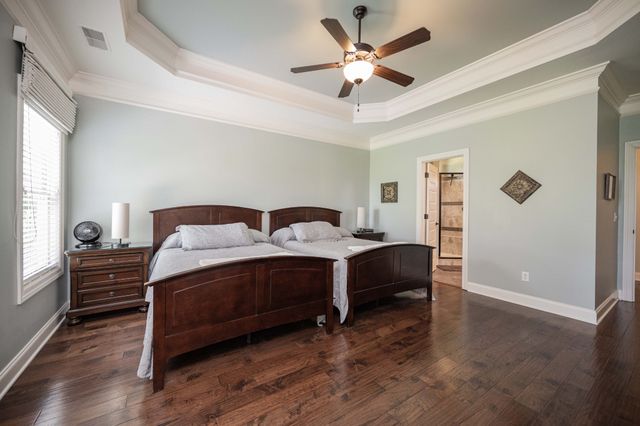 911 Wellspring Ct, Murfreesboro, TN 37130