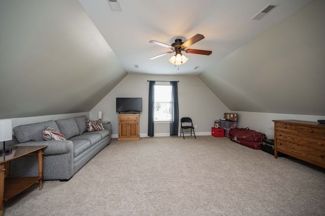 911 Wellspring Ct, Murfreesboro, TN 37130