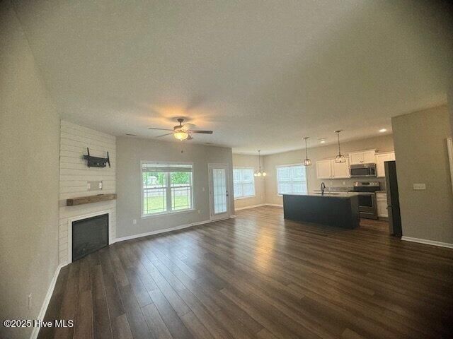 205 Buckeye Court, Jacksonville, NC 28540