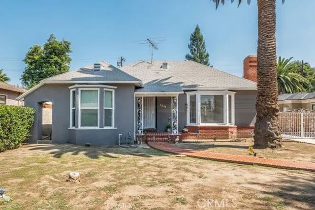 5646 Vesper, Los Angeles, CA 91411