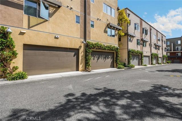 19 Delancy, Irvine, CA 92612