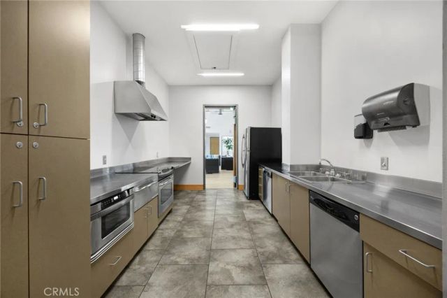 19 Delancy, Irvine, CA 92612