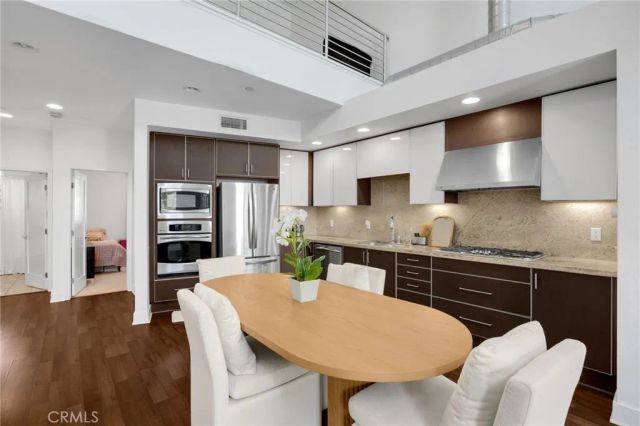19 Delancy, Irvine, CA 92612