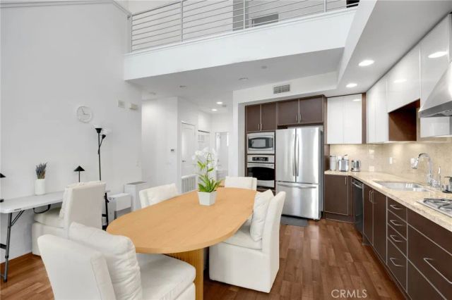 19 Delancy, Irvine, CA 92612