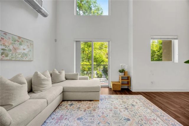 19 Delancy, Irvine, CA 92612