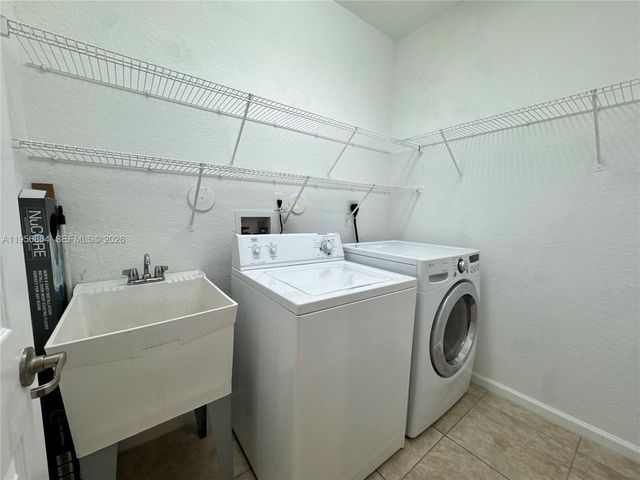 2584 SW 122nd Ter 1502, Miramar, FL 33025