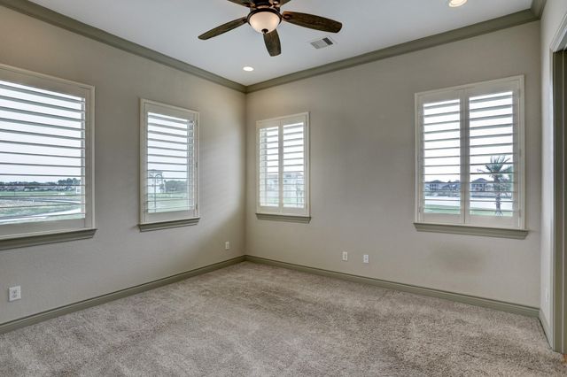 2466 Beacon Circle, League City, TX 77573